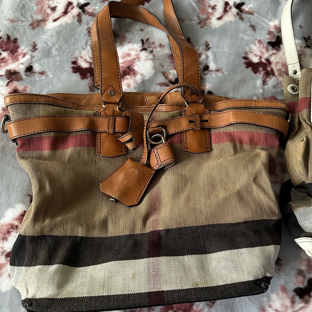 Burberry Multicolor Striped Women's Tote